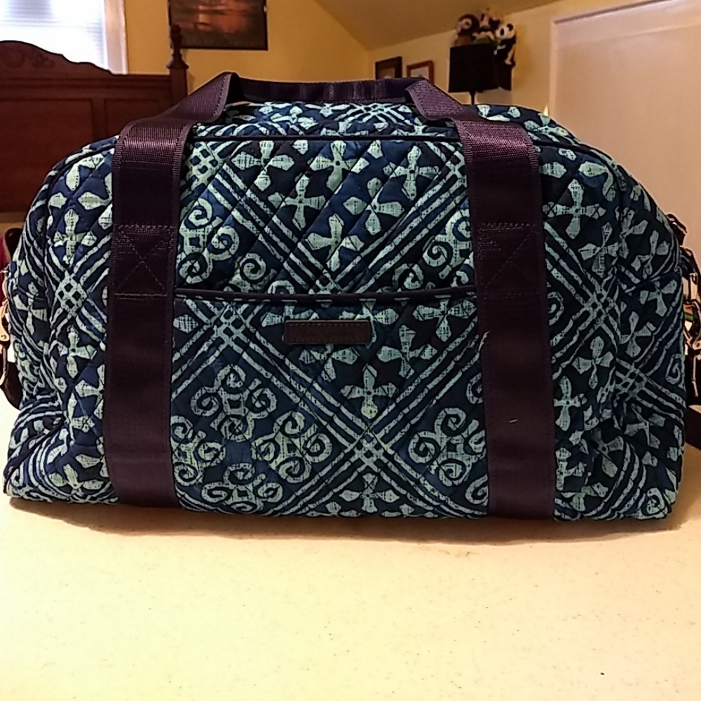 Cuban Tiles Vera Bradley Compact Sports Bag
